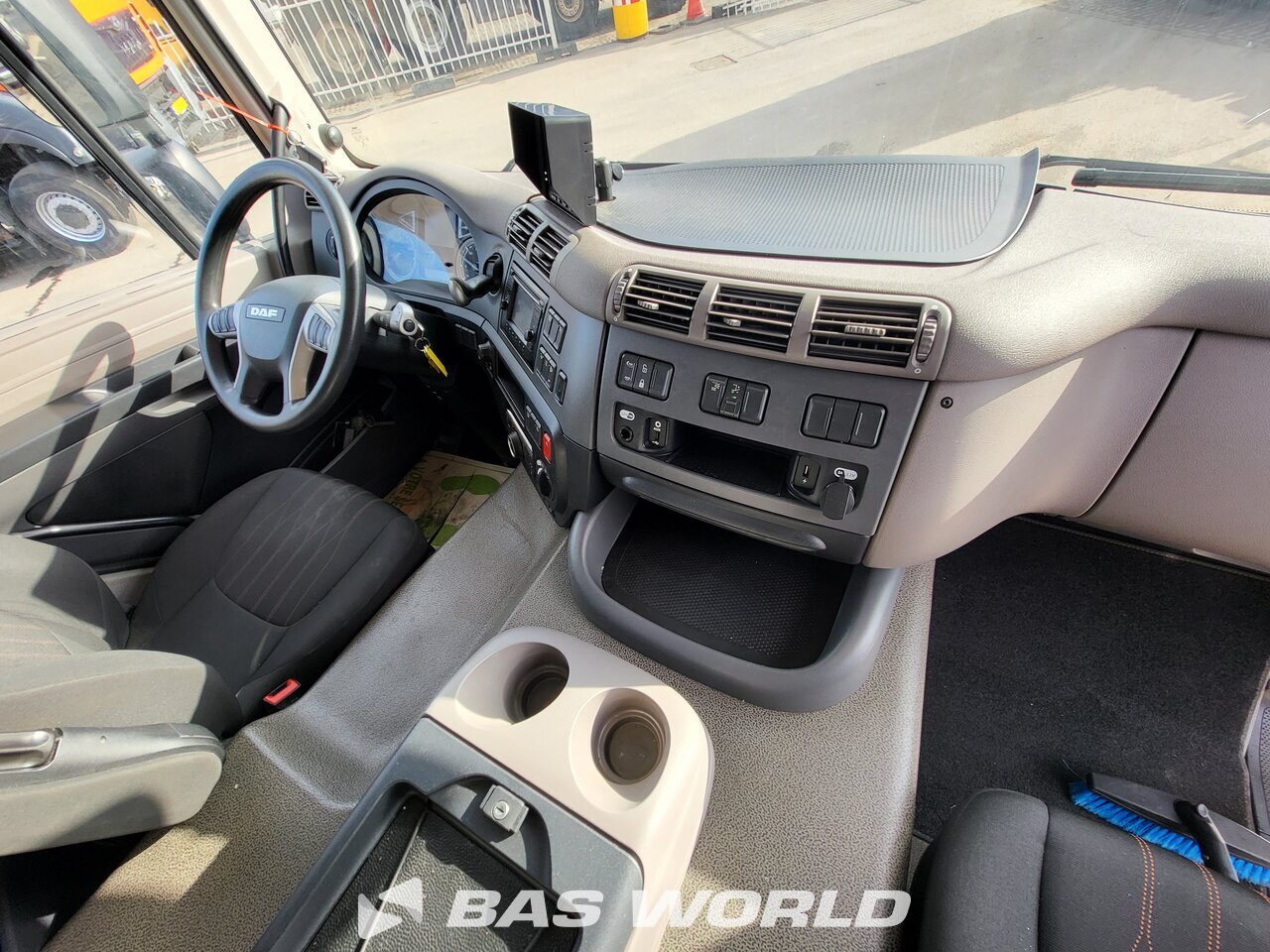 Other : DAF CF 320 umpikori kuorma-auto