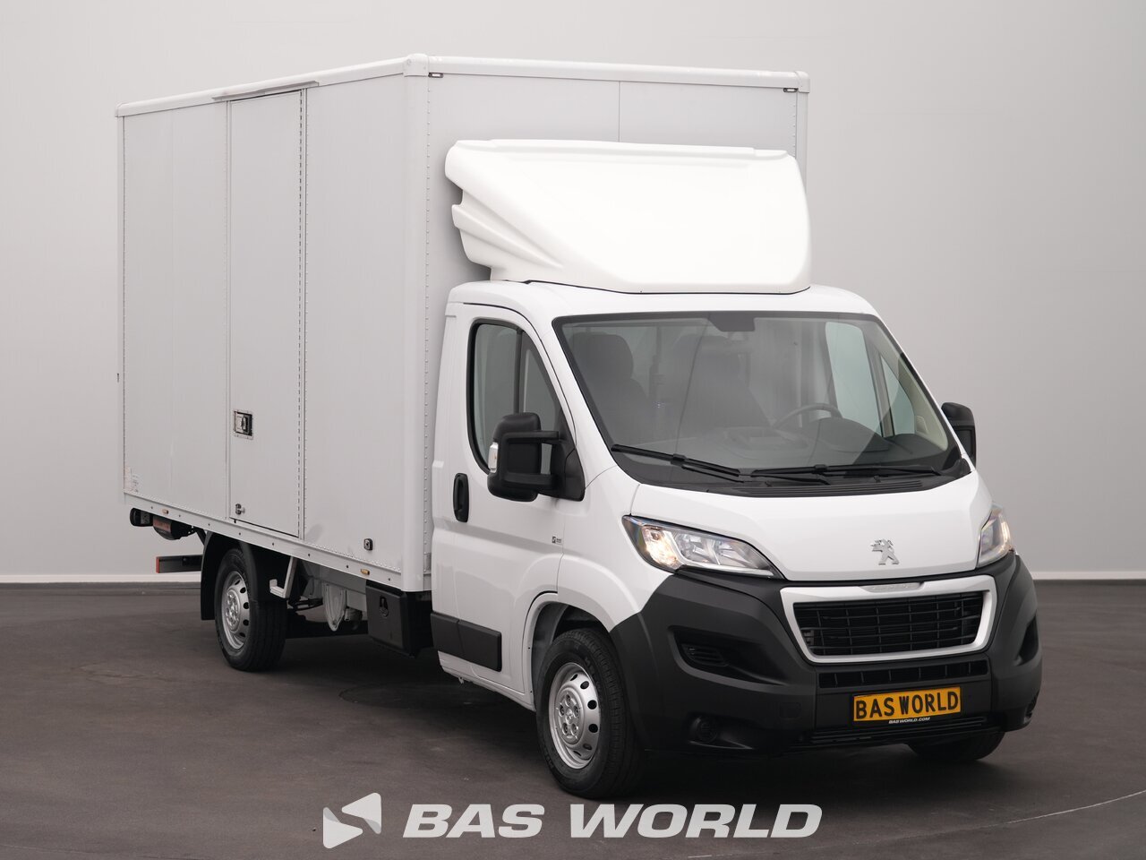 Other : Peugeot Boxer 140PK Stängda lastbilskarosser