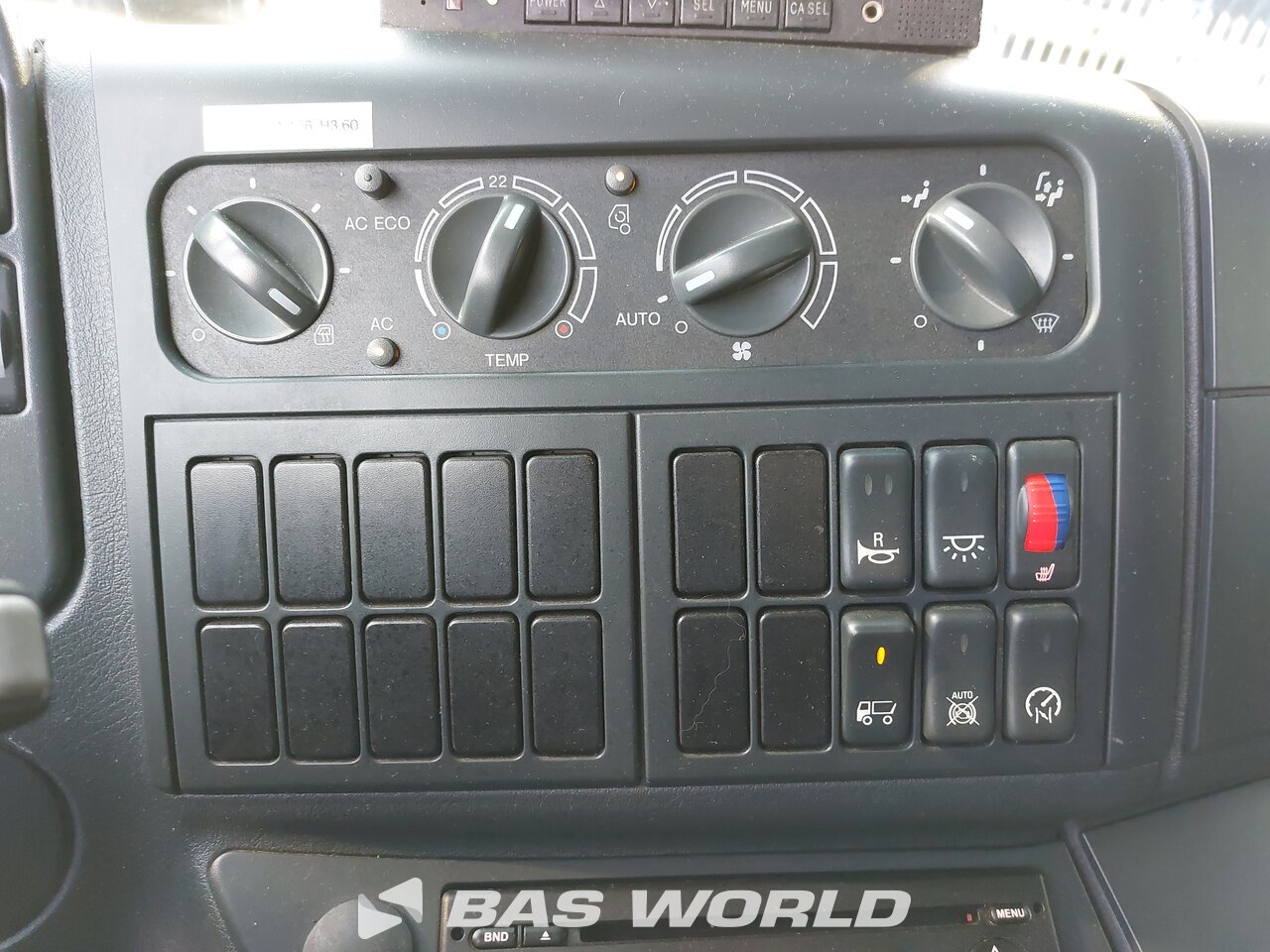 Other : MAN TGL 12.220 Box body truck
