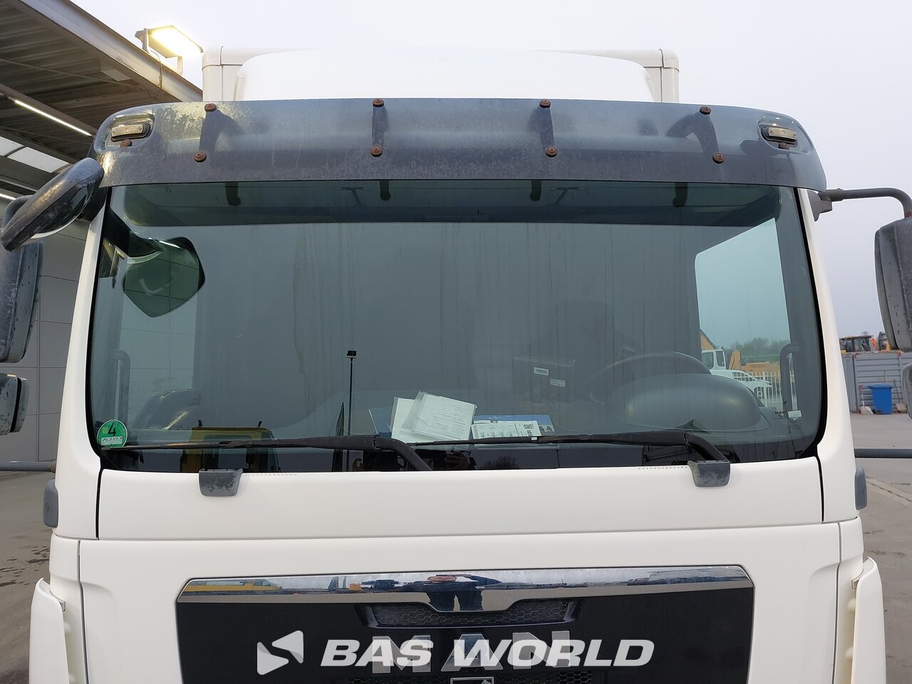 Other : MAN TGL 12.220 Box body truck