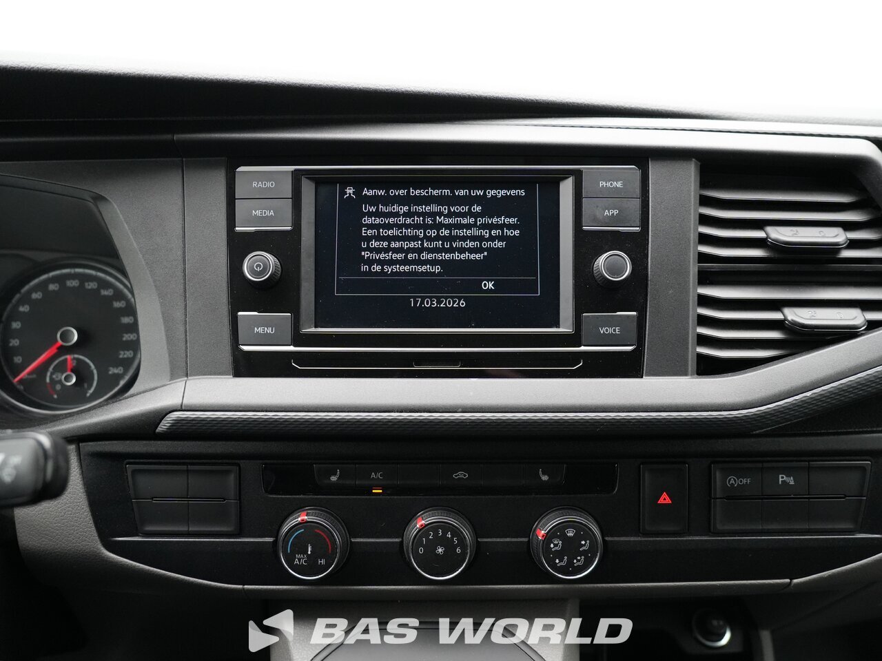 Other : Volkswagen Transporter 150PK Затворен ван
