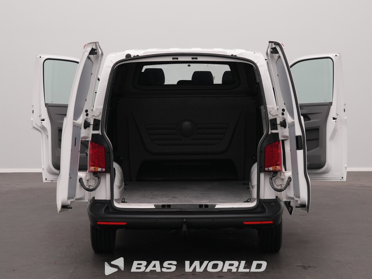 Other : Volkswagen Transporter 150PK Затворен ван