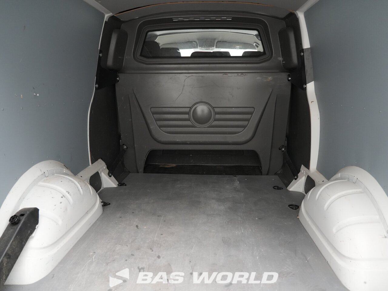 Other : Volkswagen Transporter 150PK Затворен ван