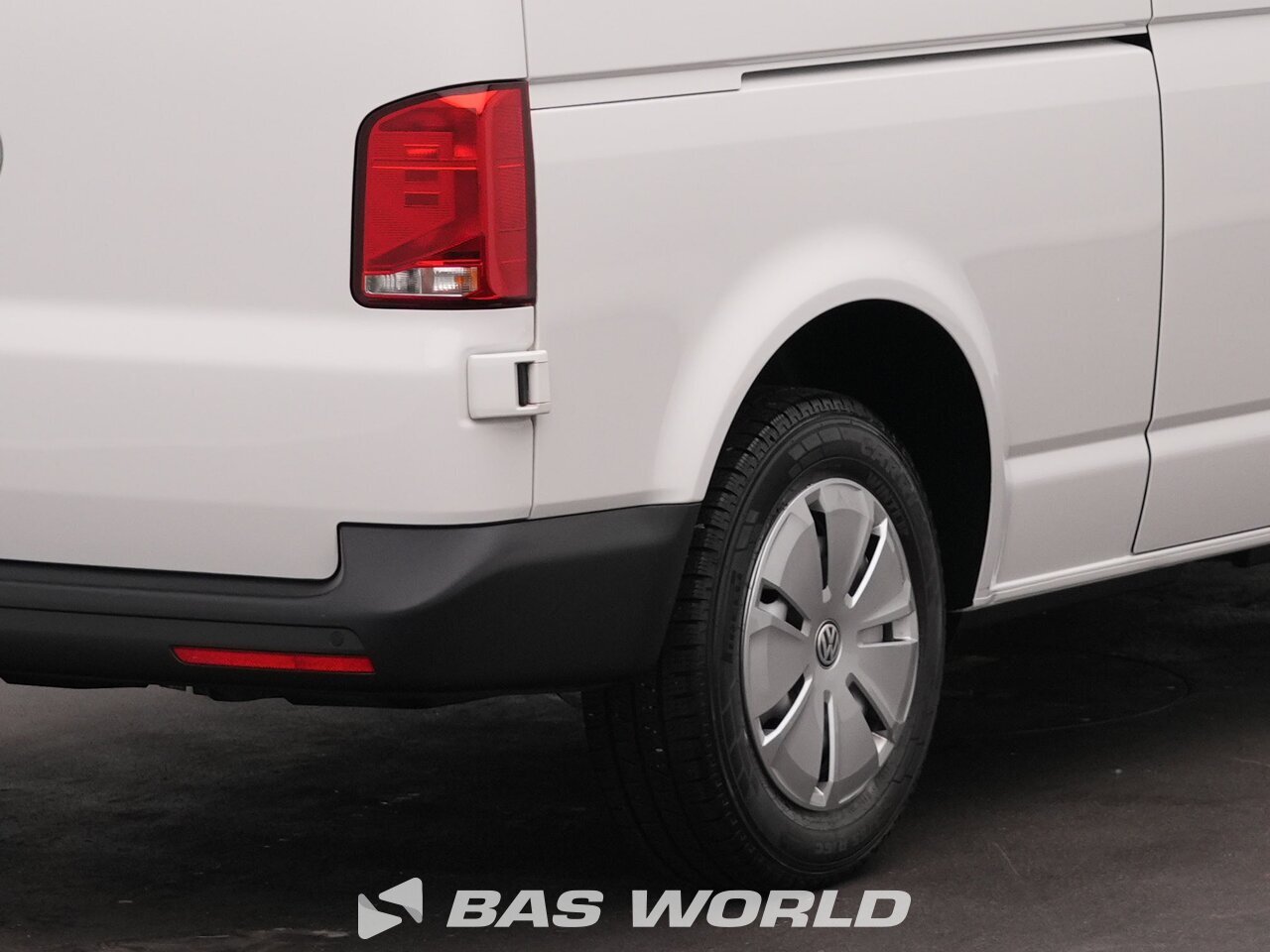 Other : Volkswagen Transporter 150PK Затворен ван