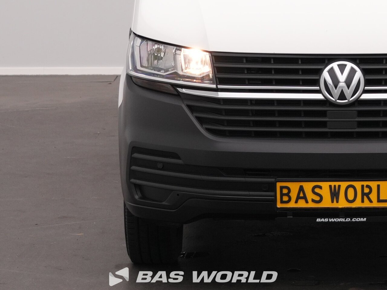 Other : Volkswagen Transporter 150PK Затворен ван