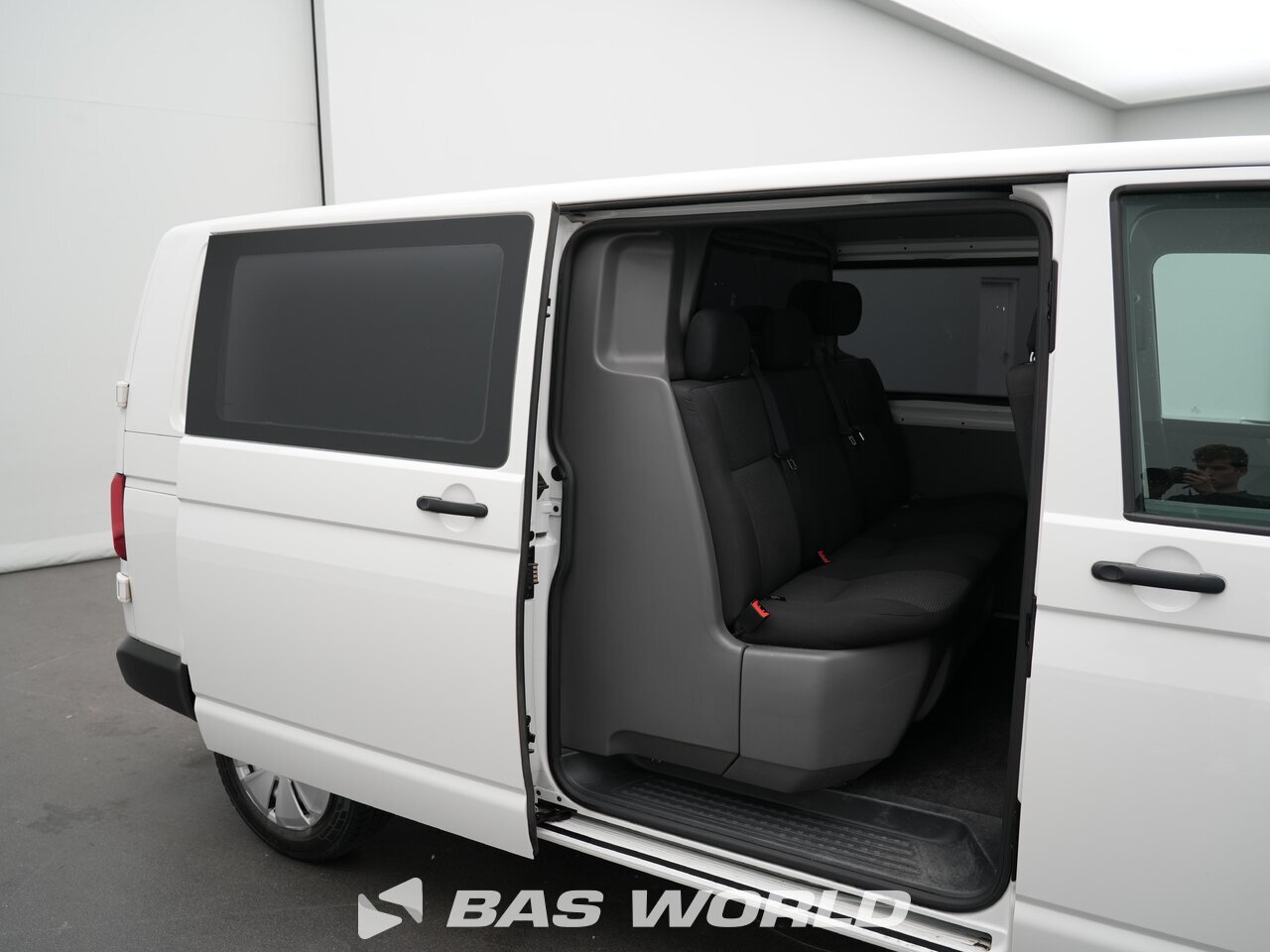Other : Volkswagen Transporter 150PK Затворен ван