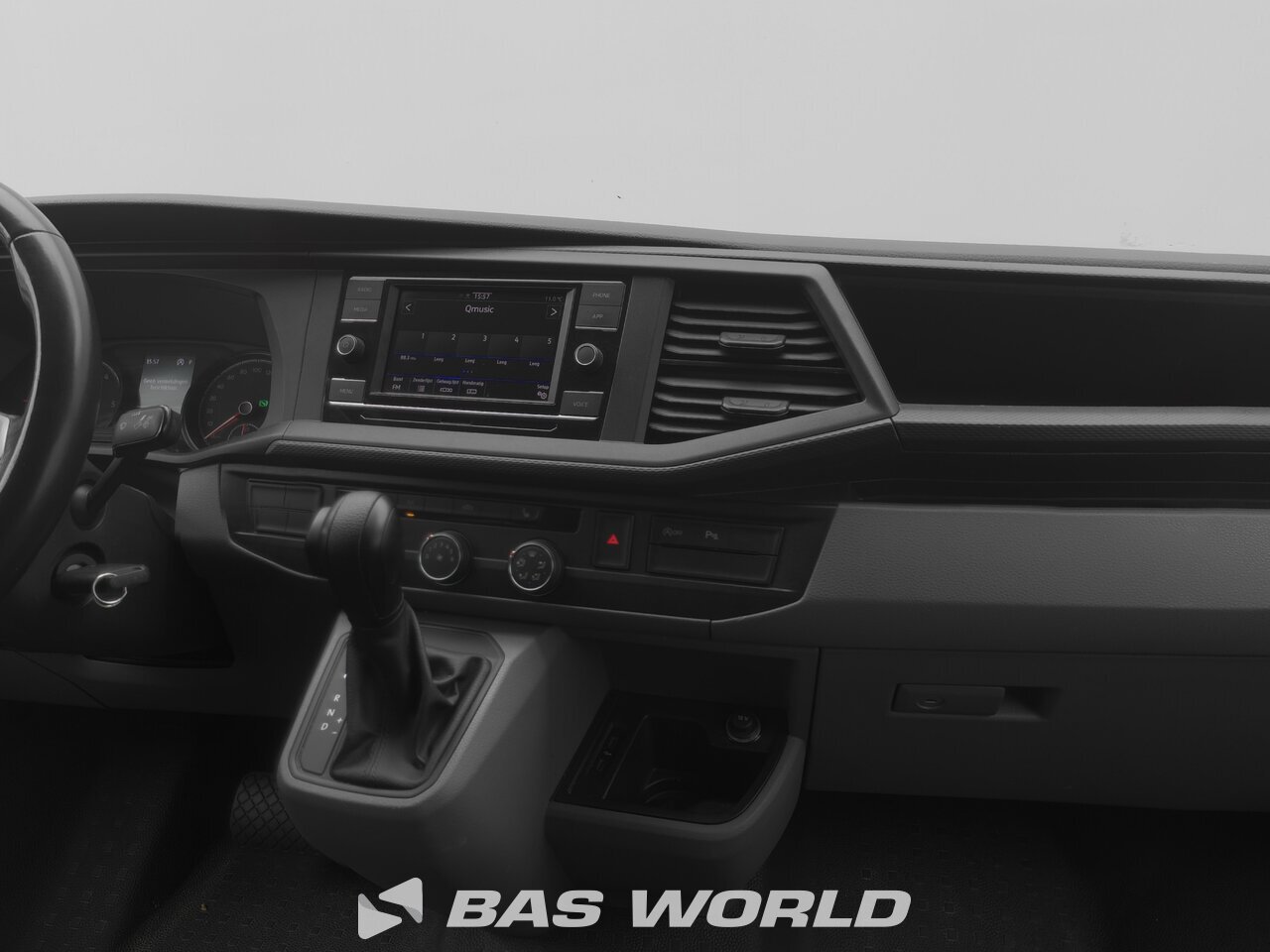 Other : Volkswagen Transporter 150PK Затворен ван