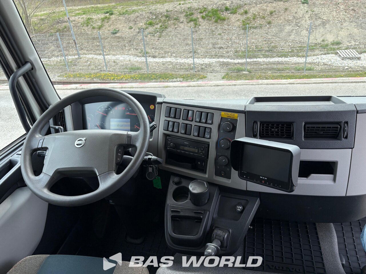 Other : Volvo FL 210 Karoserije furgona