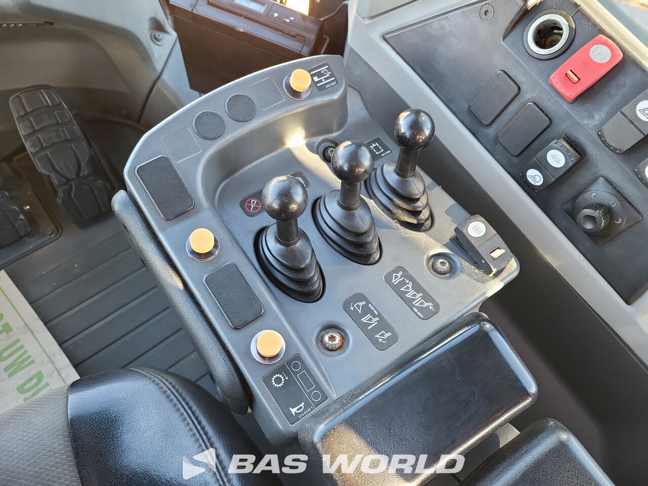 Other : Caterpillar 980 M Chargeuse sur pneus