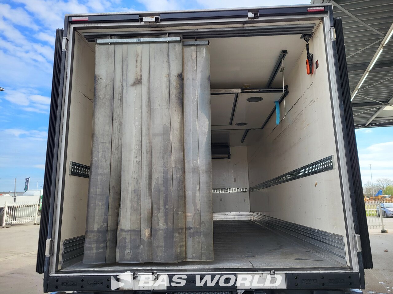 Other : Renault D 210 Refrigerated Truck