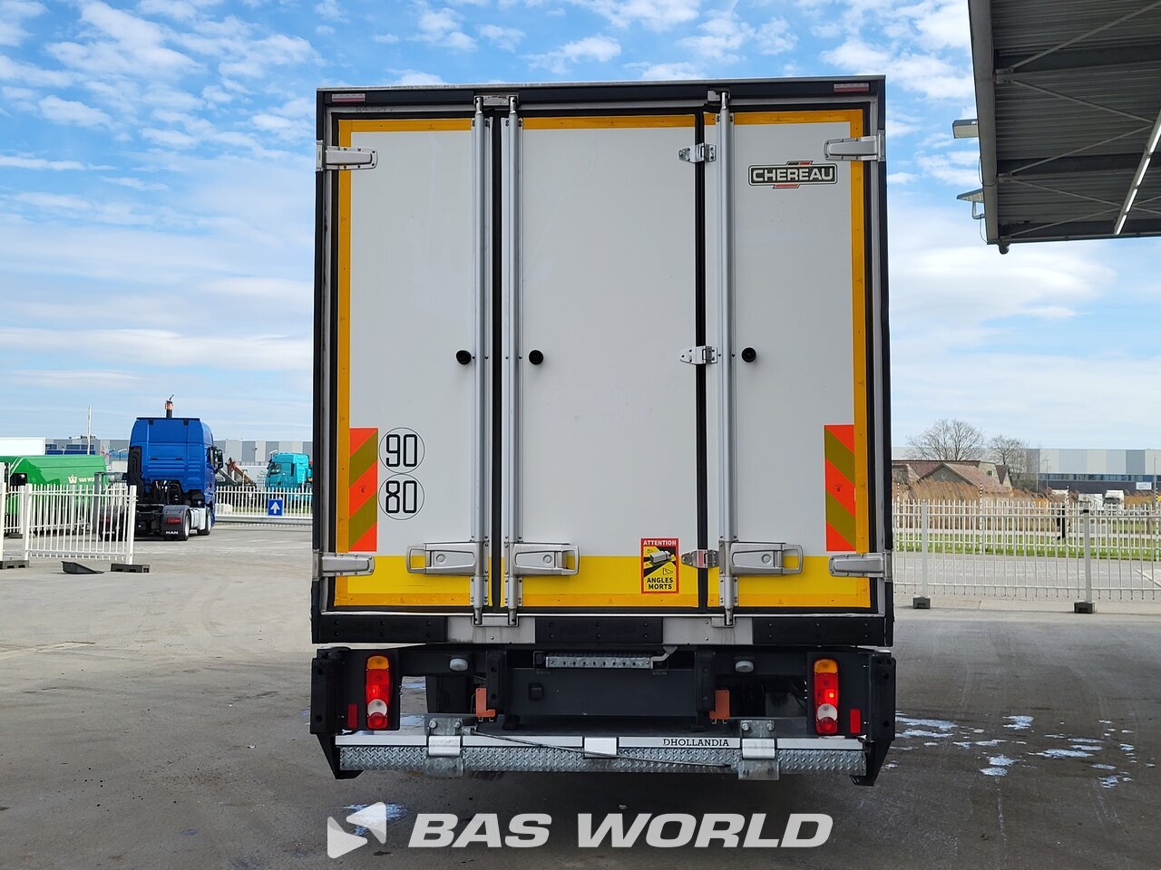 Other : Renault D 210 Refrigerated Truck