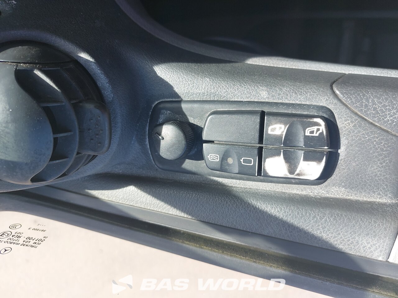 Other : Mercedes Atego 1322 Carrosseries fourgons