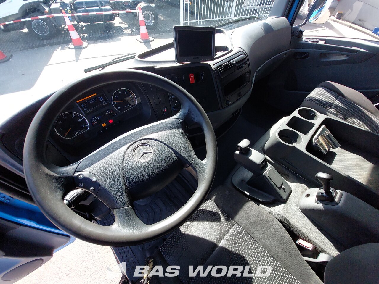 Other : Mercedes Atego 1322 Carrosseries fourgons
