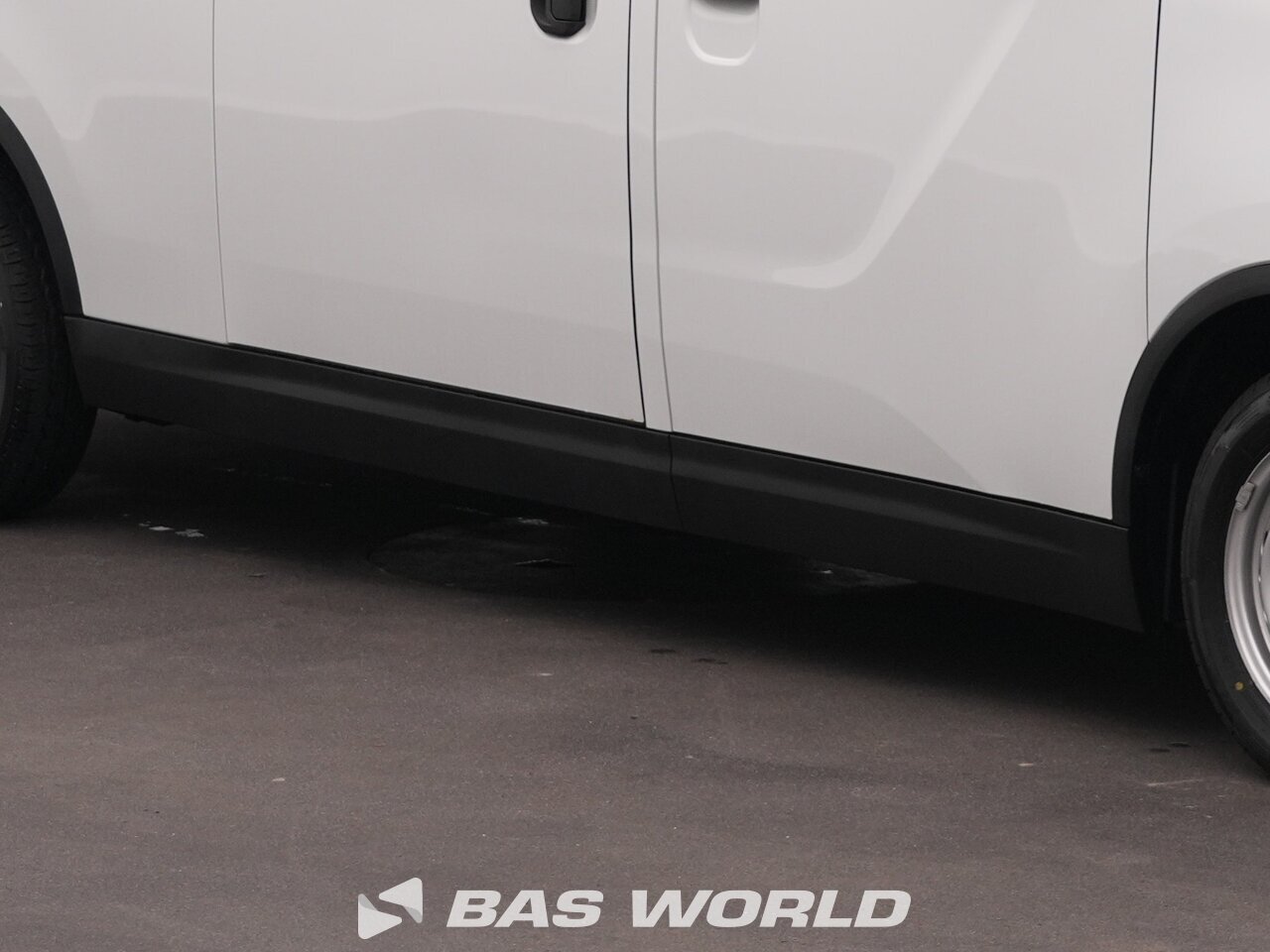 Other : Maxus eDeliver 3 Затворен ван