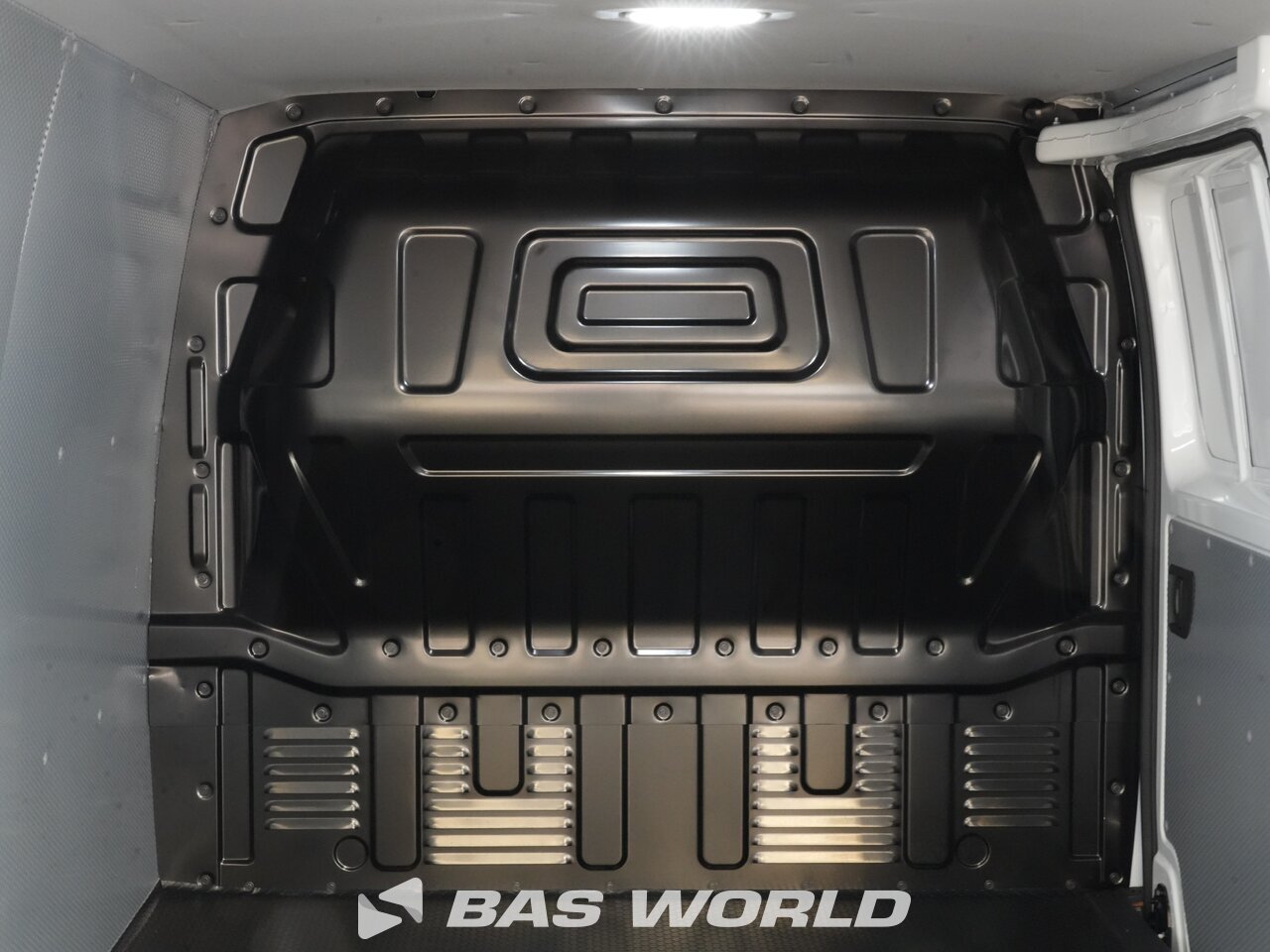 Other : Maxus eDeliver 3 Затворен ван