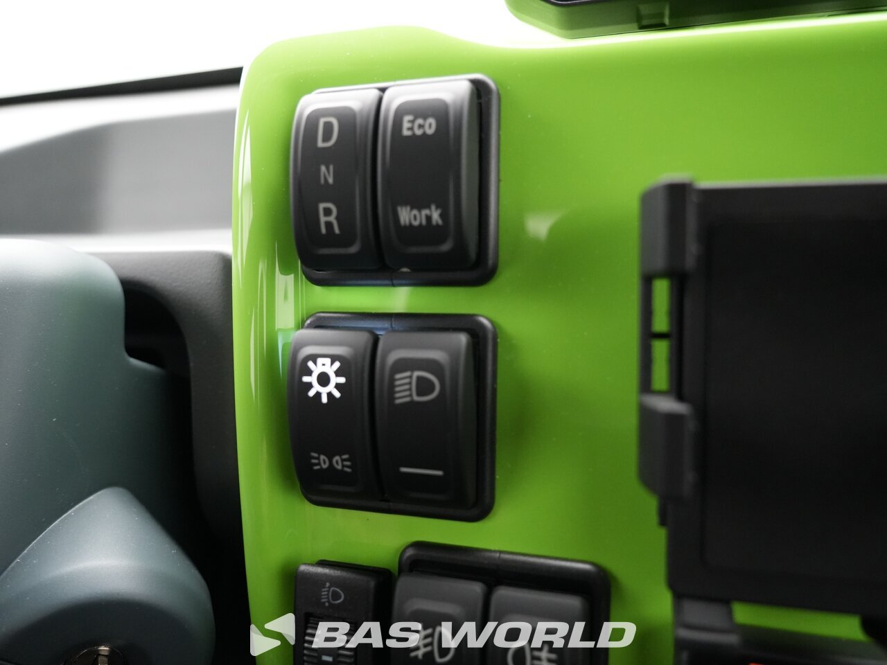 Other : EVUM Motors aCar Öppen
