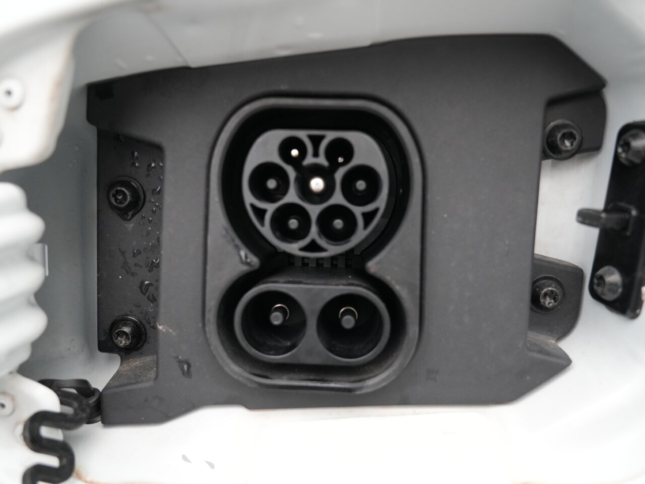 Other : Maxus T90 EV Pick-up