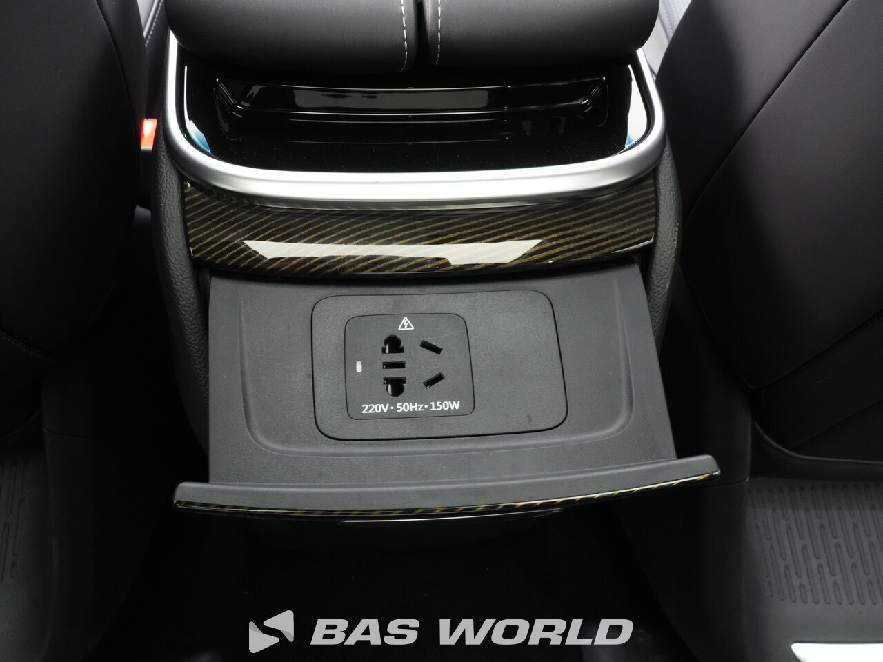 Other : Maxus MIFA 9 Passenger Transport/Minibus
