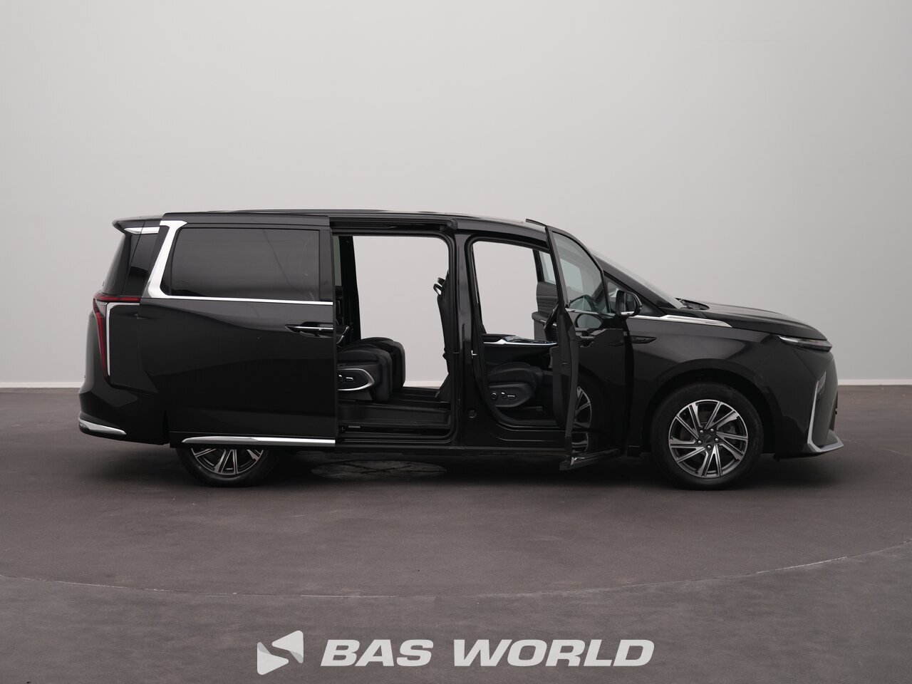 Other : Maxus MIFA 9 Passenger Transport/Minibus