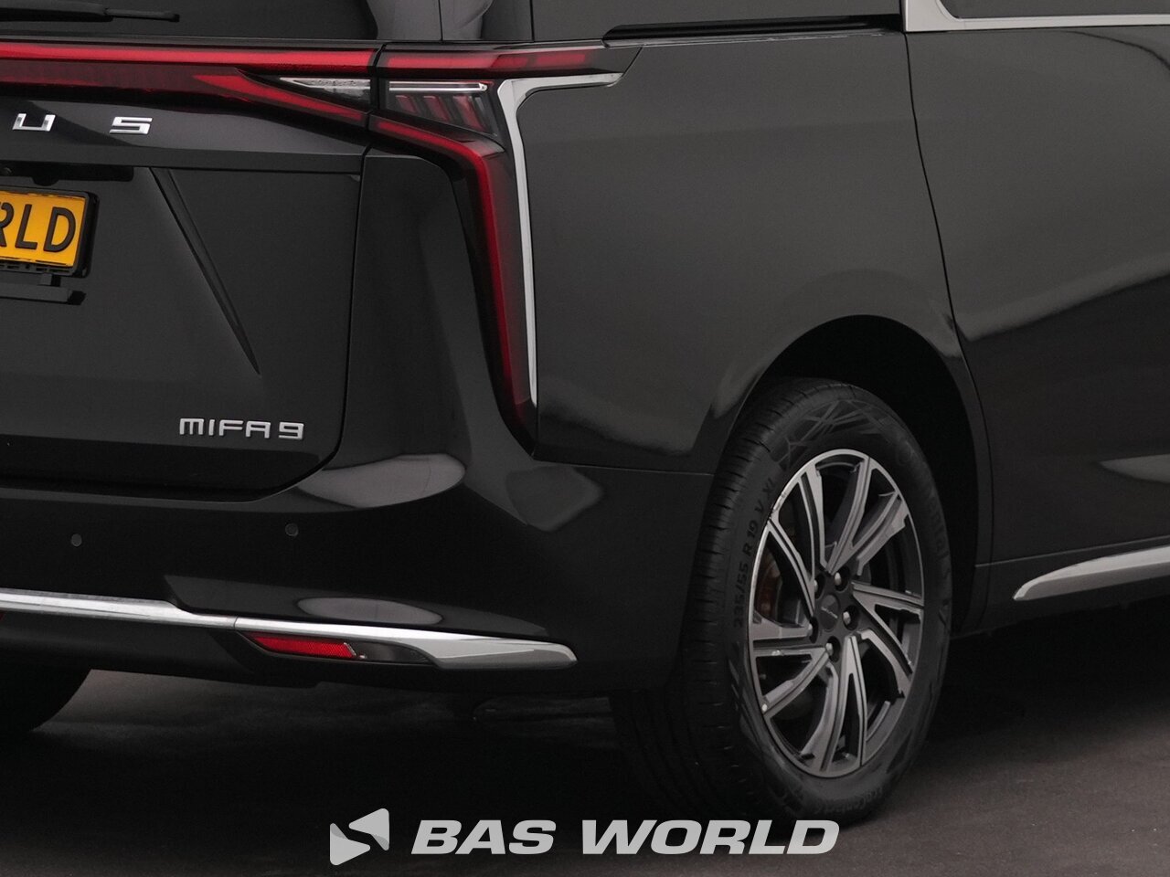 Other : Maxus MIFA 9 Passenger Transport/Minibus