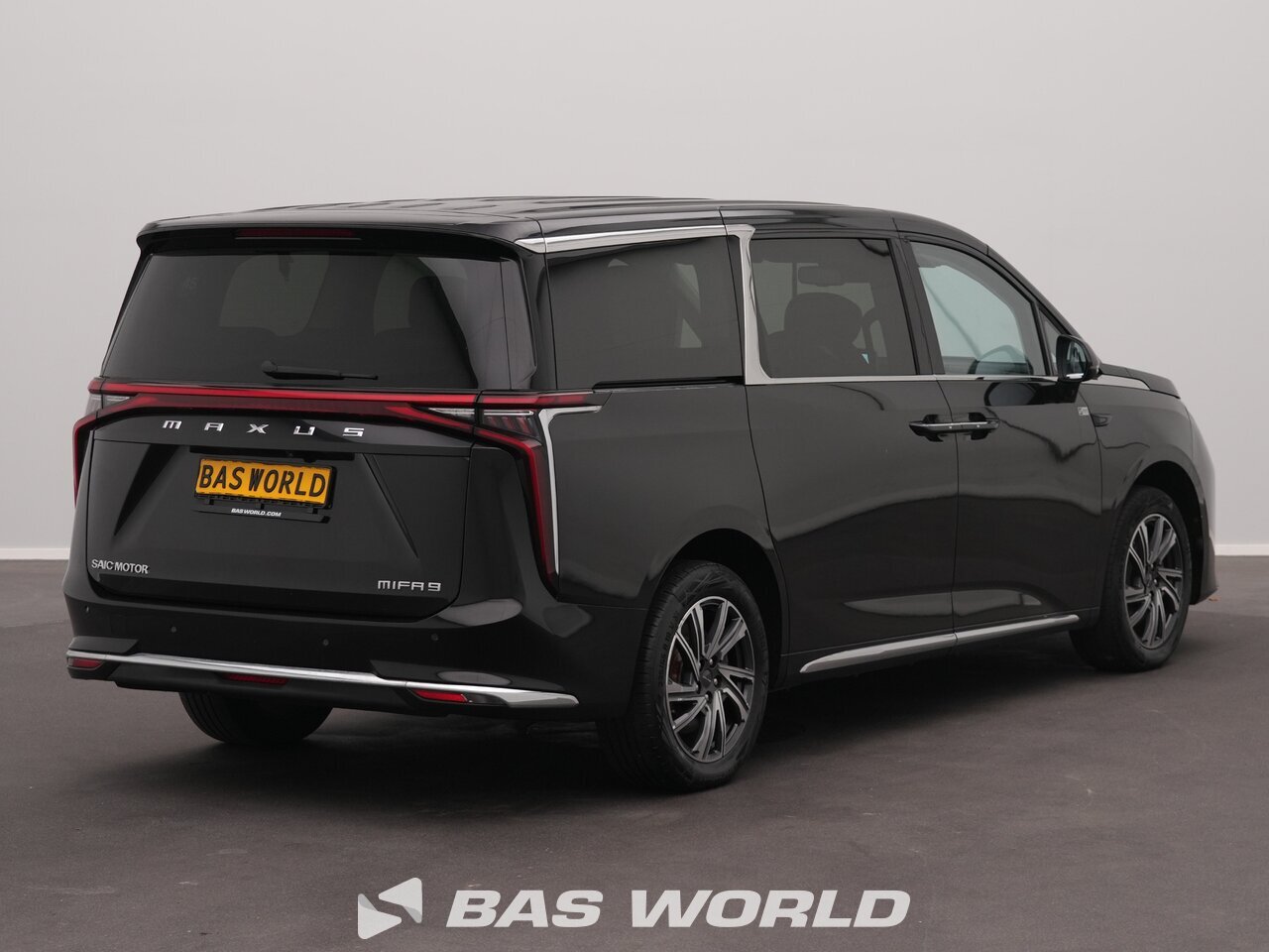 Other : Maxus MIFA 9 Passenger Transport/Minibus