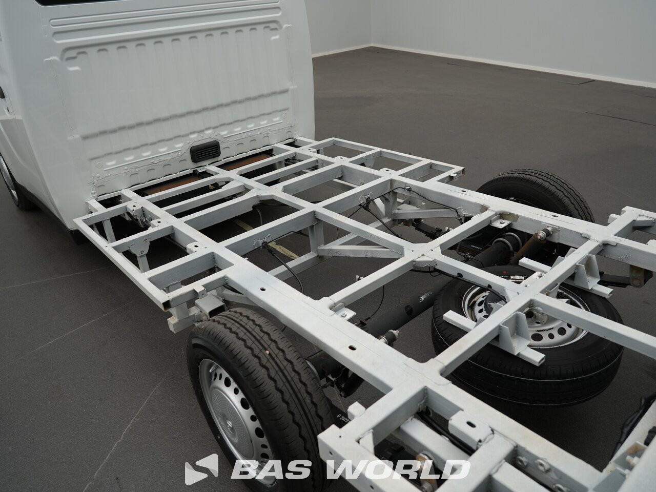Other : Maxus eDeliver 3 Chassis