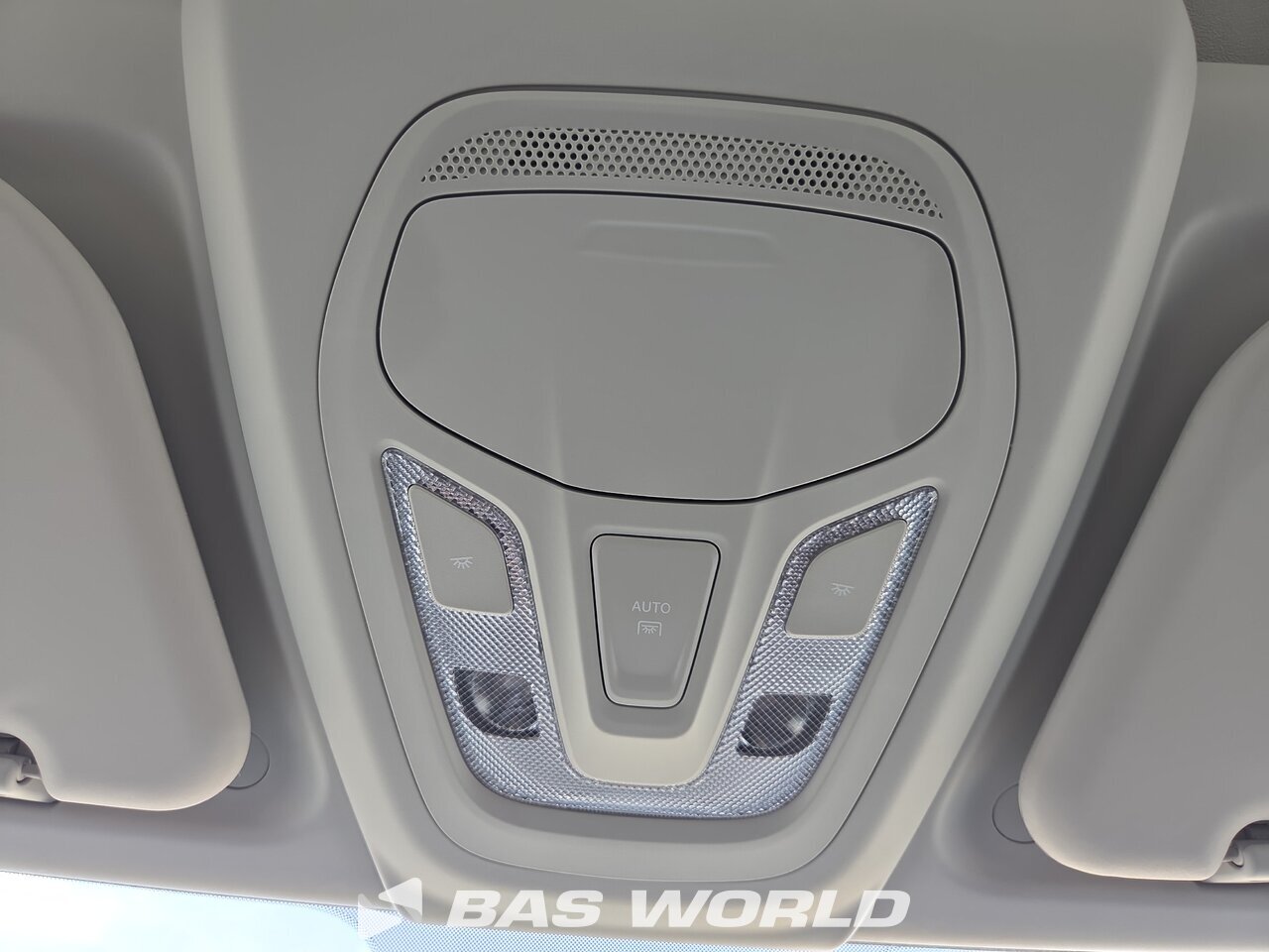 Other : Maxus eDeliver 9 Duba închisă