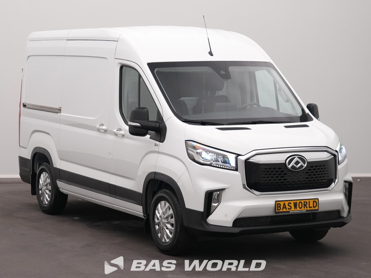 Other : Maxus eDeliver 9 Closed box van
