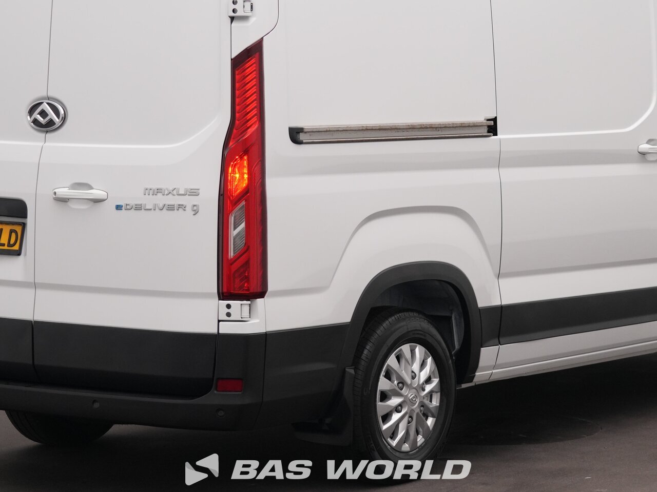 Other : Maxus eDeliver 9 Closed box van