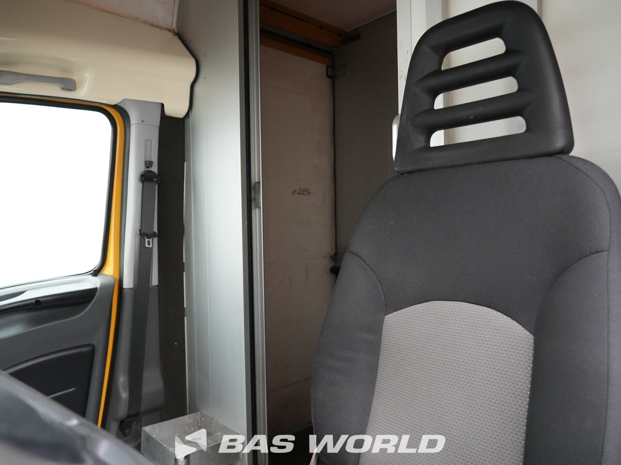 Other : Iveco Daily 35S11 Containere pentru