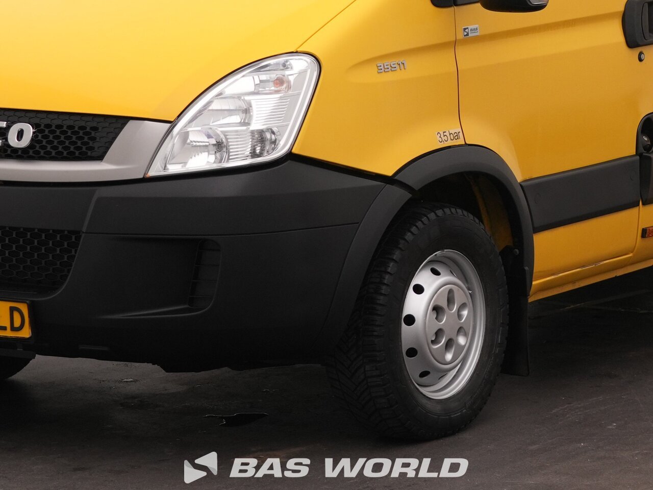 Other : Iveco Daily 35S11 Containere pentru