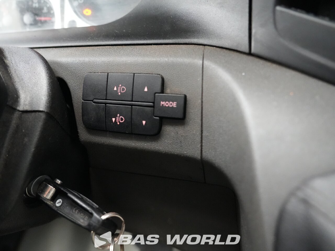 Other : Iveco Daily 35S11 Containere pentru
