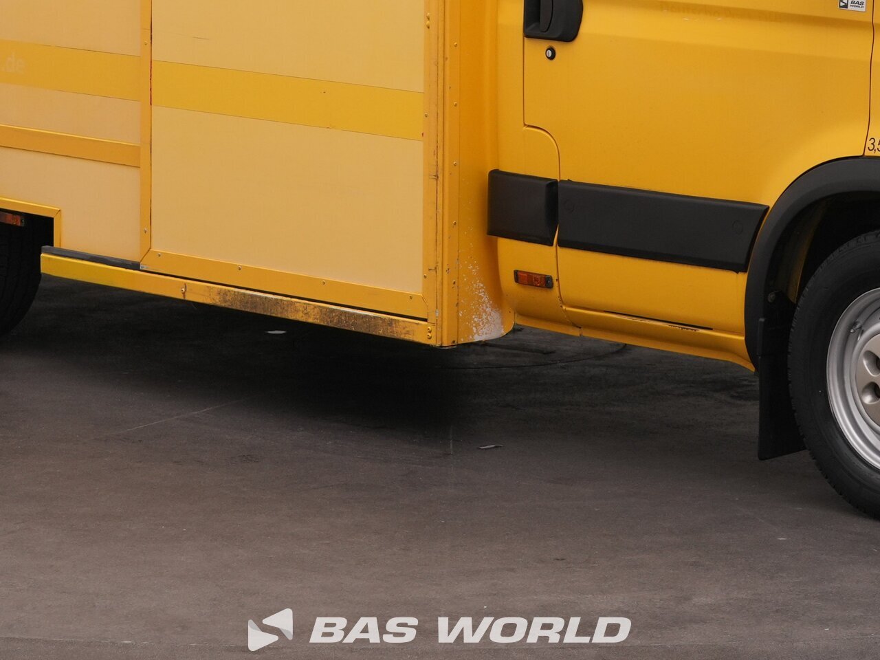 Other : Iveco Daily 35S11 Containere pentru