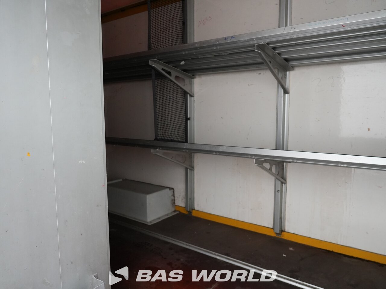 Other : Iveco Daily 35S11 Containere pentru