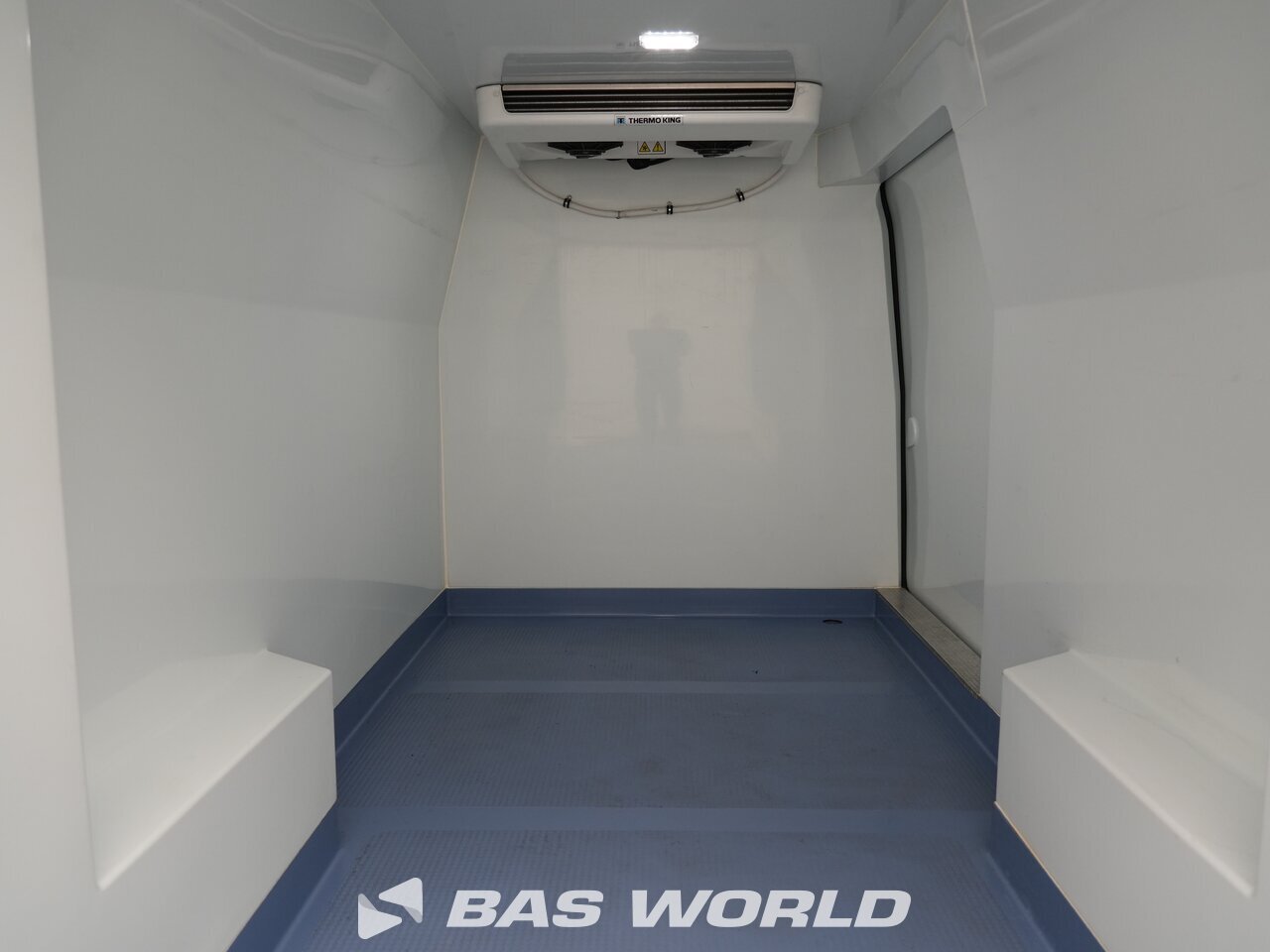 Other : Renault Master 150PK Sluten kylbil