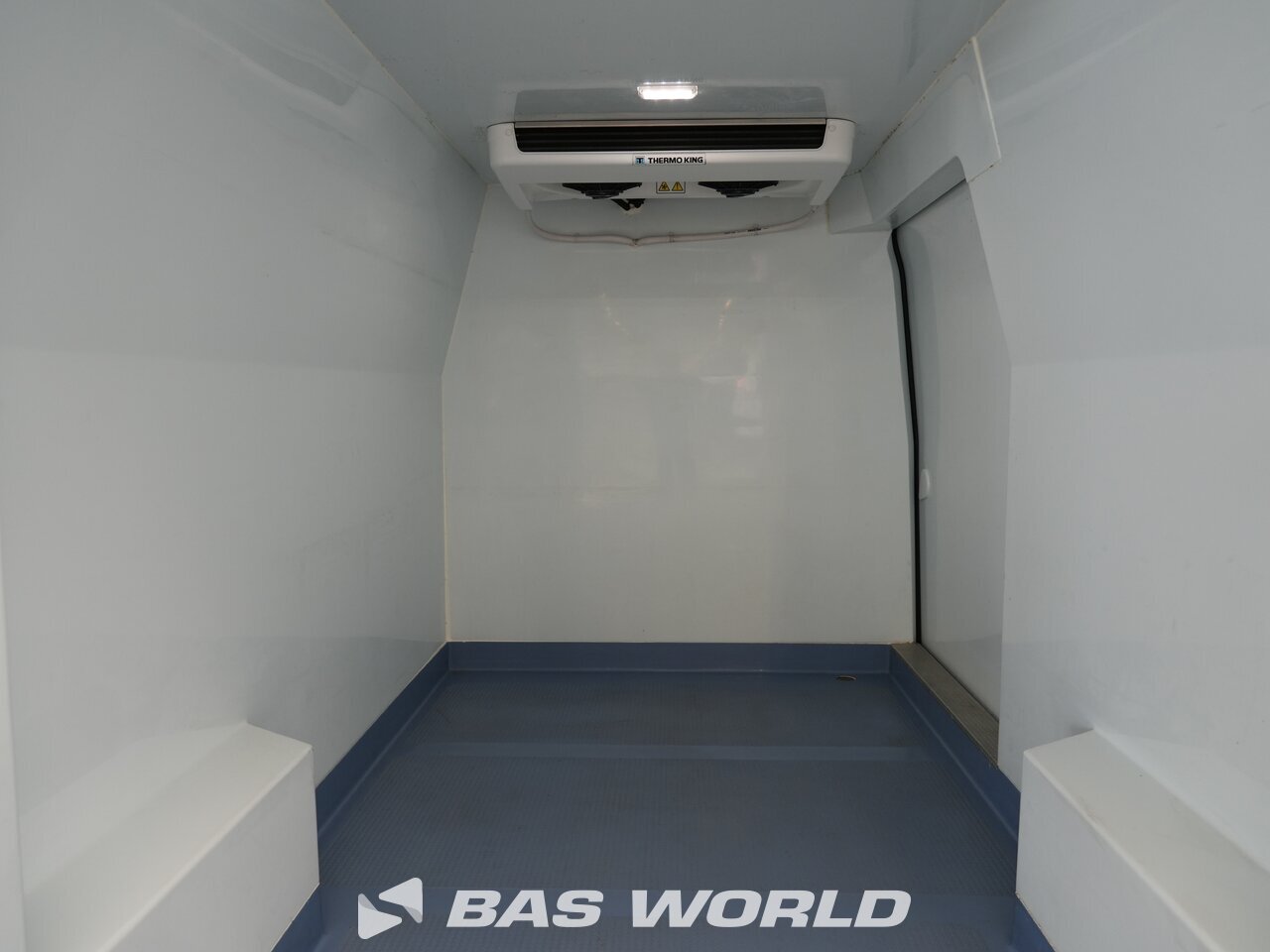 Other : Renault Master 150PK Sluten kylbil