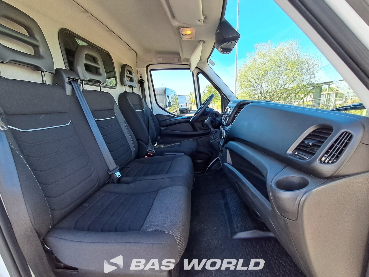 Other : Iveco Daily 35S16 Minibussar skåpbilar