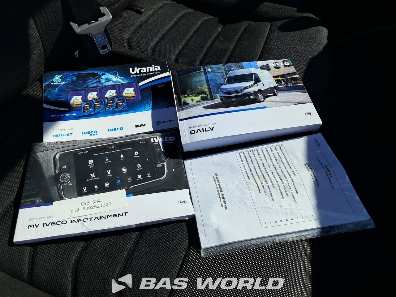 Other : Iveco Daily 35S16 Minibussar skåpbilar