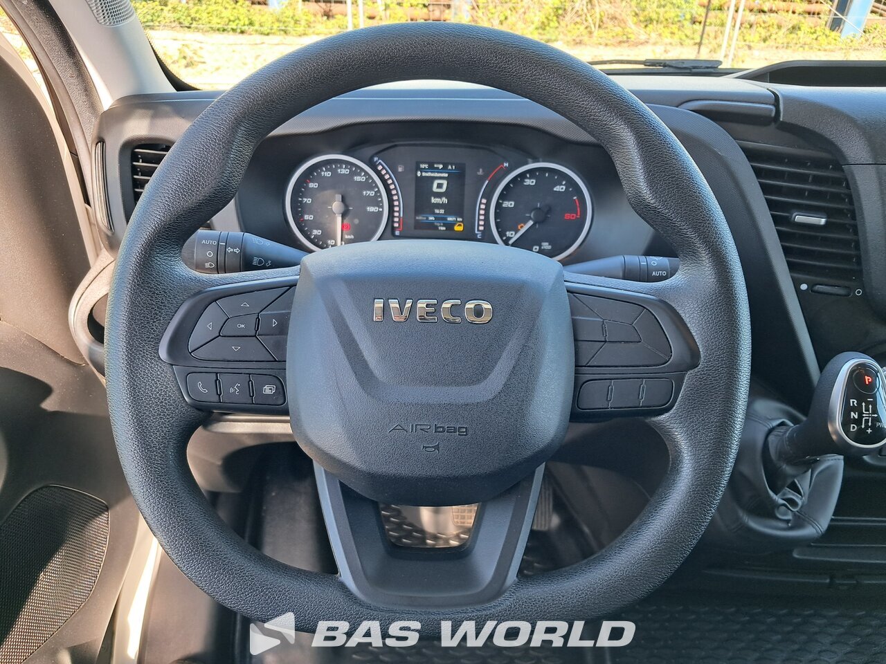 Other : Iveco Daily 35S16 Minibussar skåpbilar
