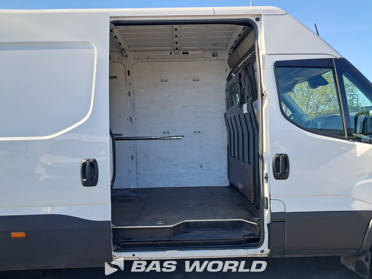 Other : Iveco Daily 35S16 Minibussar skåpbilar