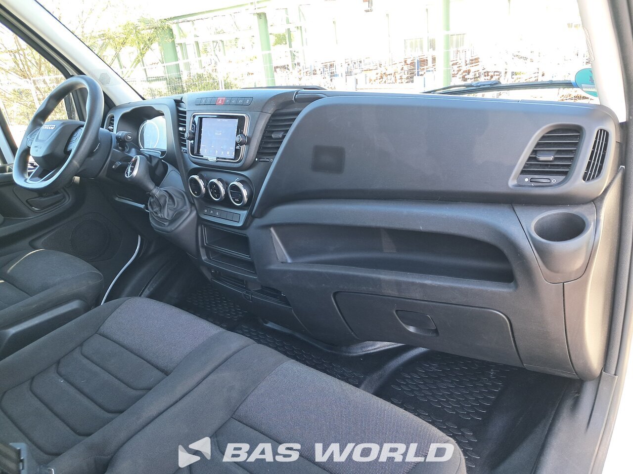 Other : Iveco Daily 35S16 Minibussar skåpbilar