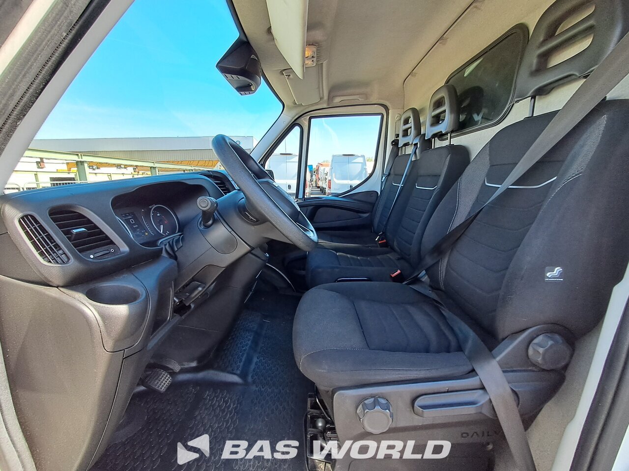 Other : Iveco Daily 35S16 Minibussar skåpbilar