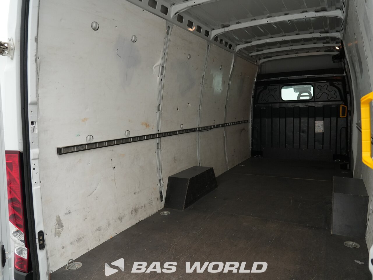 Other : Iveco Daily 35S16 Furgoneta cerrada