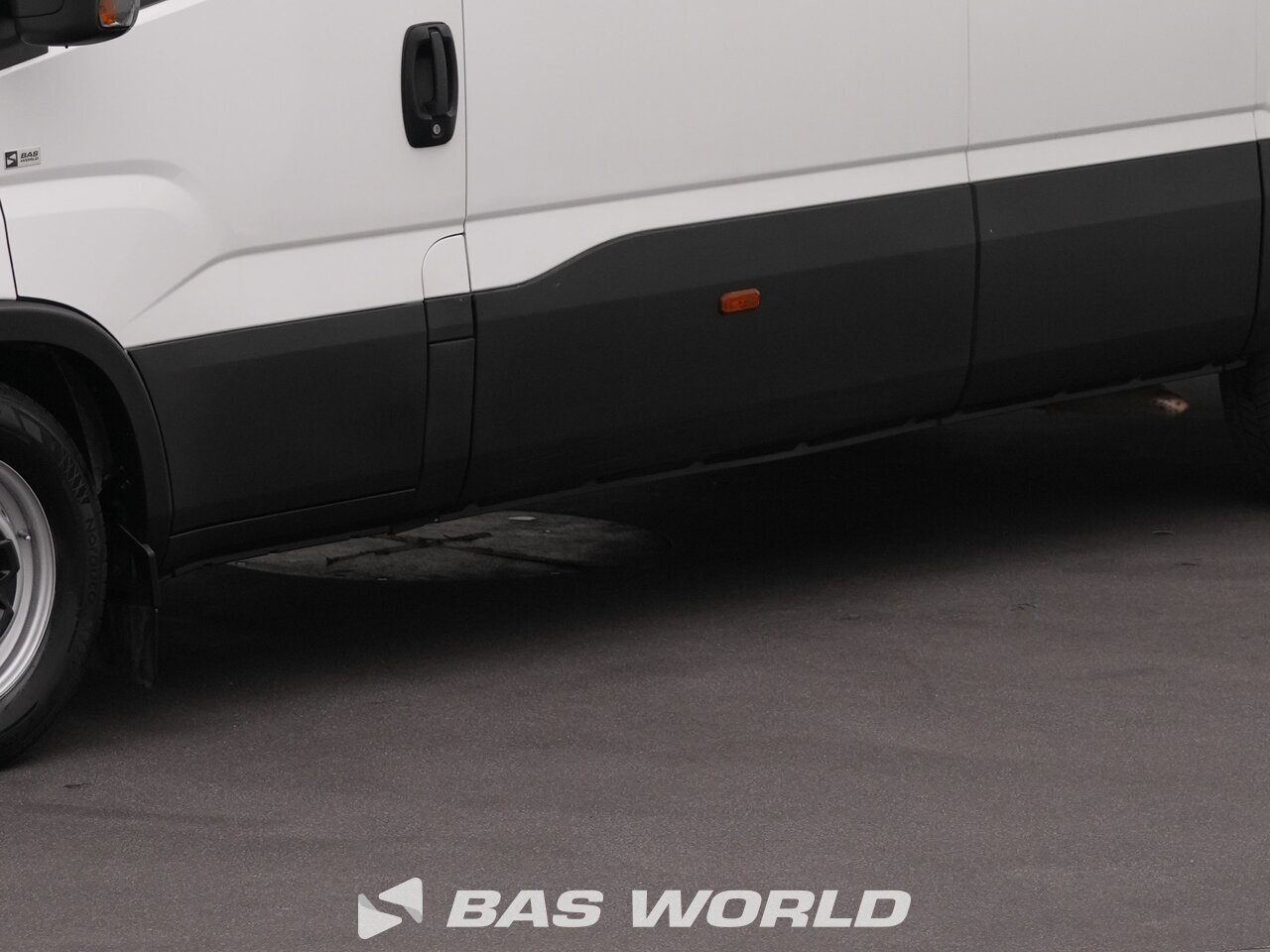 Other : Iveco Daily 35S16 Furgoneta cerrada