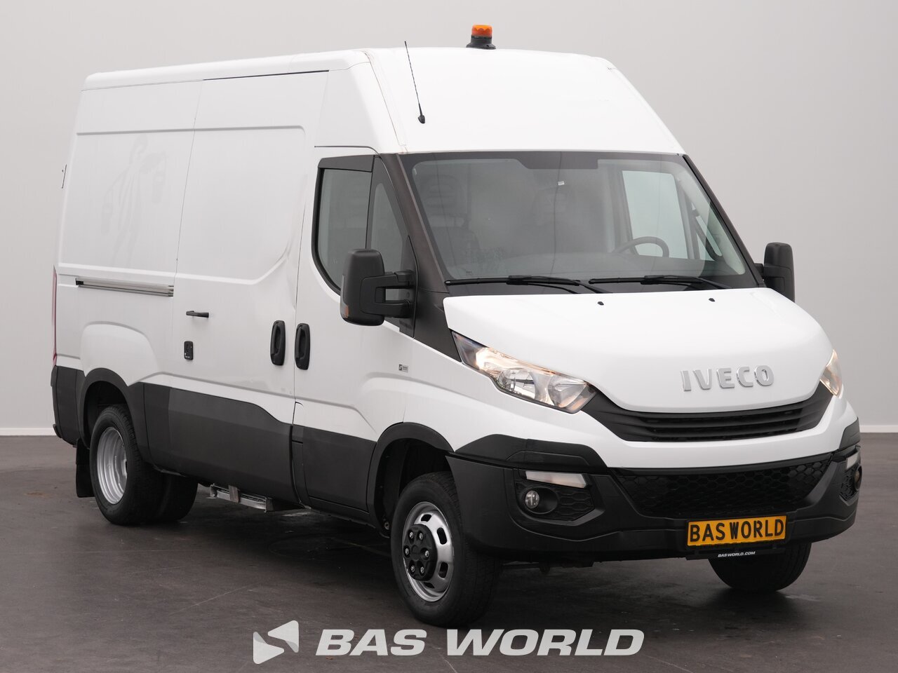 Other : Iveco Daily 35C14 Затворен ван