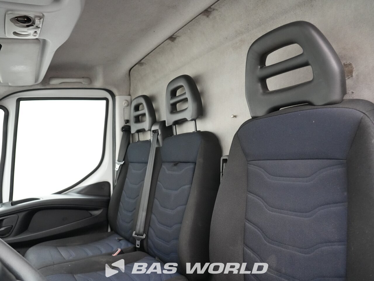 Other : Iveco Daily 35C14 Затворен ван