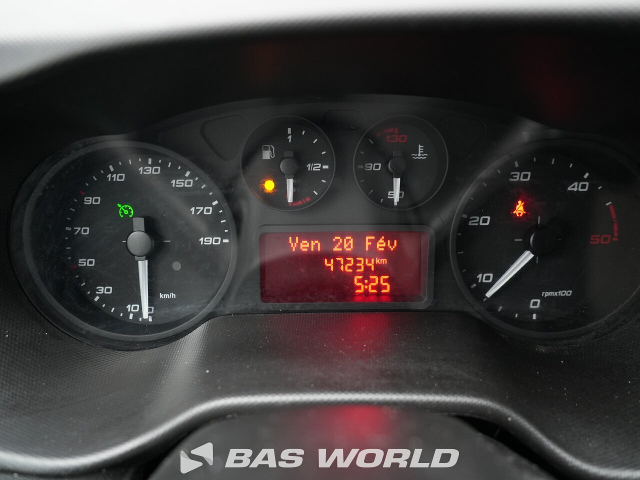 Other : Iveco Daily 35C14 Затворен ван