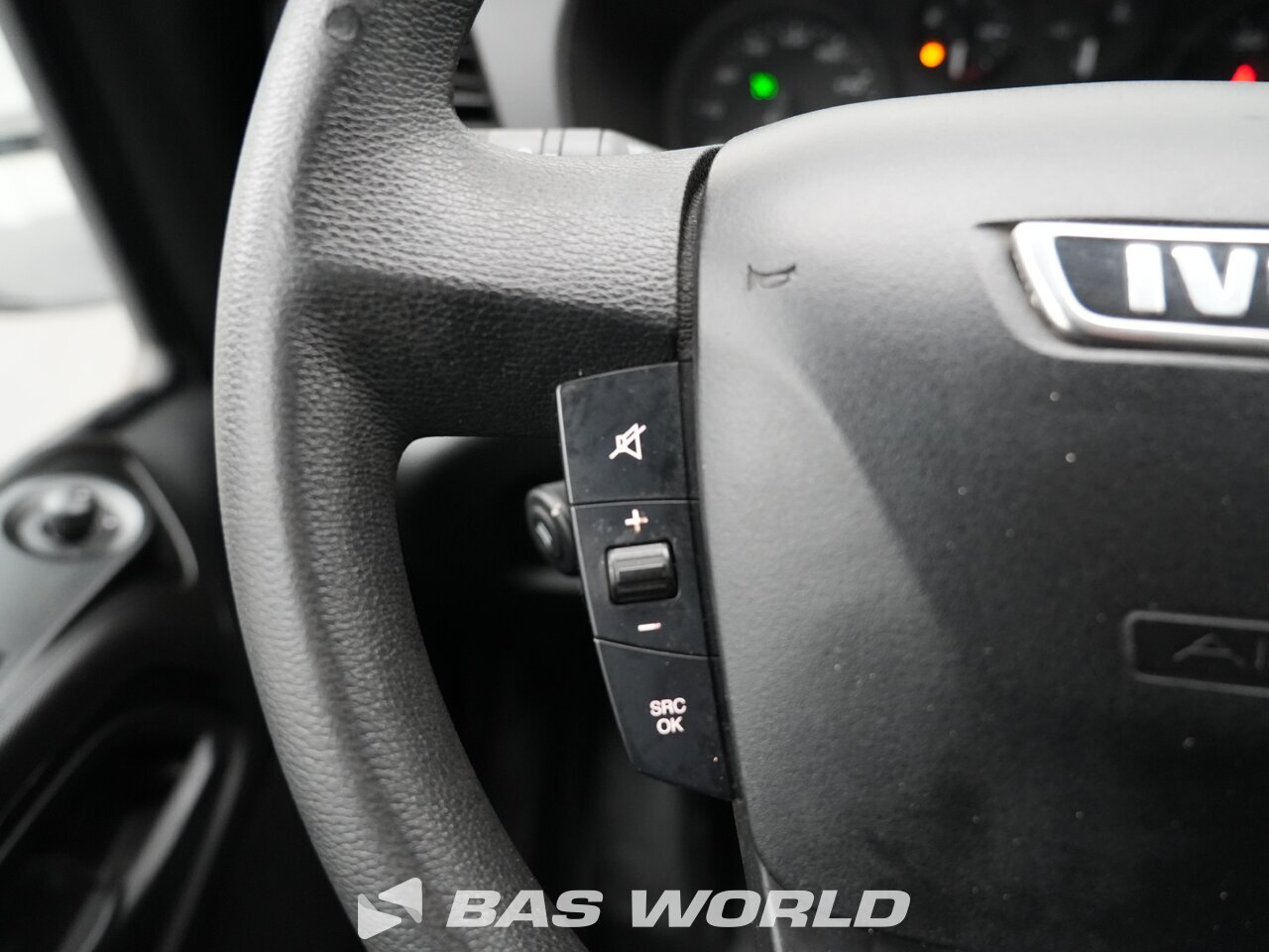 Other : Iveco Daily 35C14 Затворен ван
