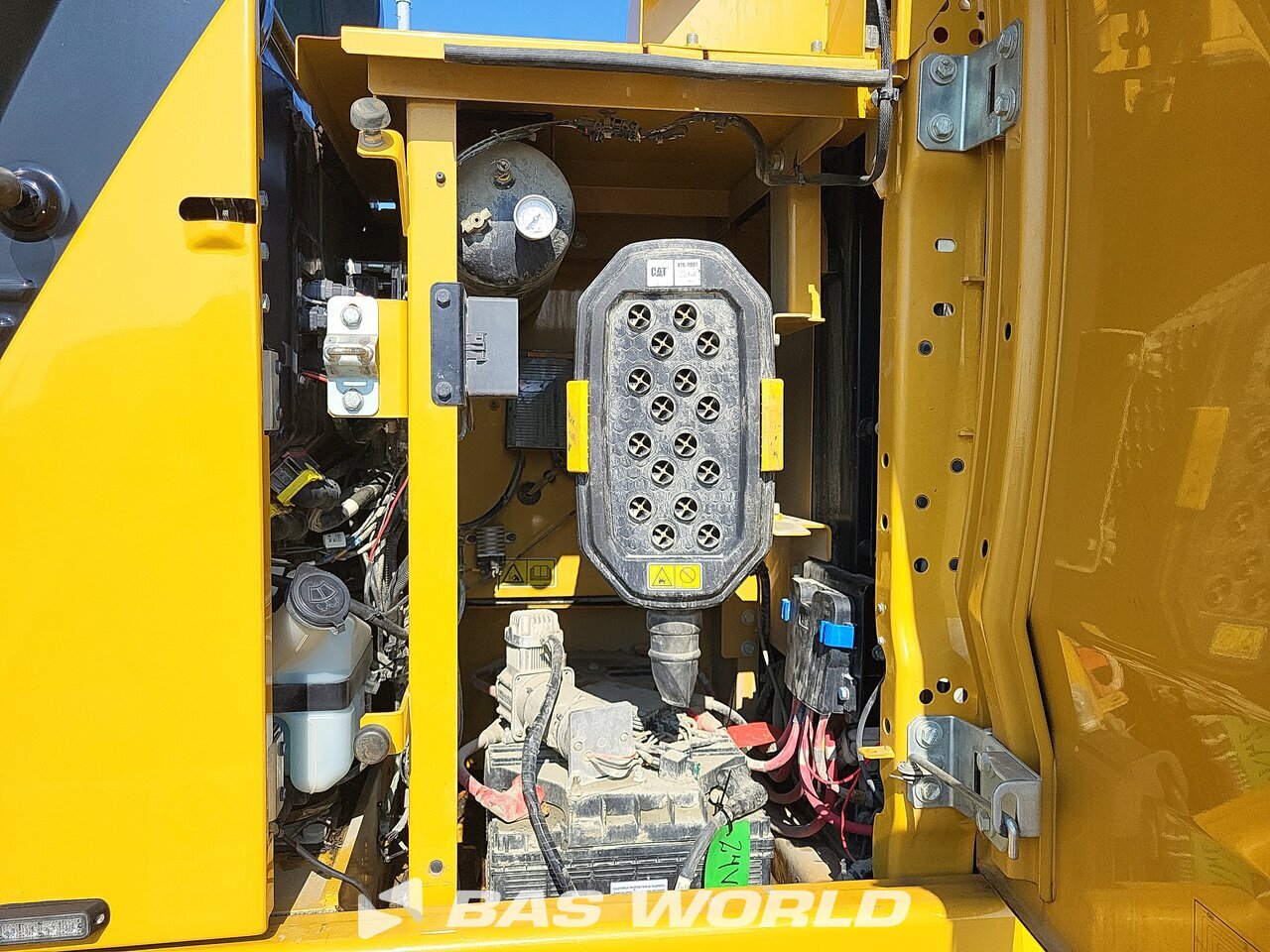 Other : Caterpillar 323 -07B Bageri gusjeničari