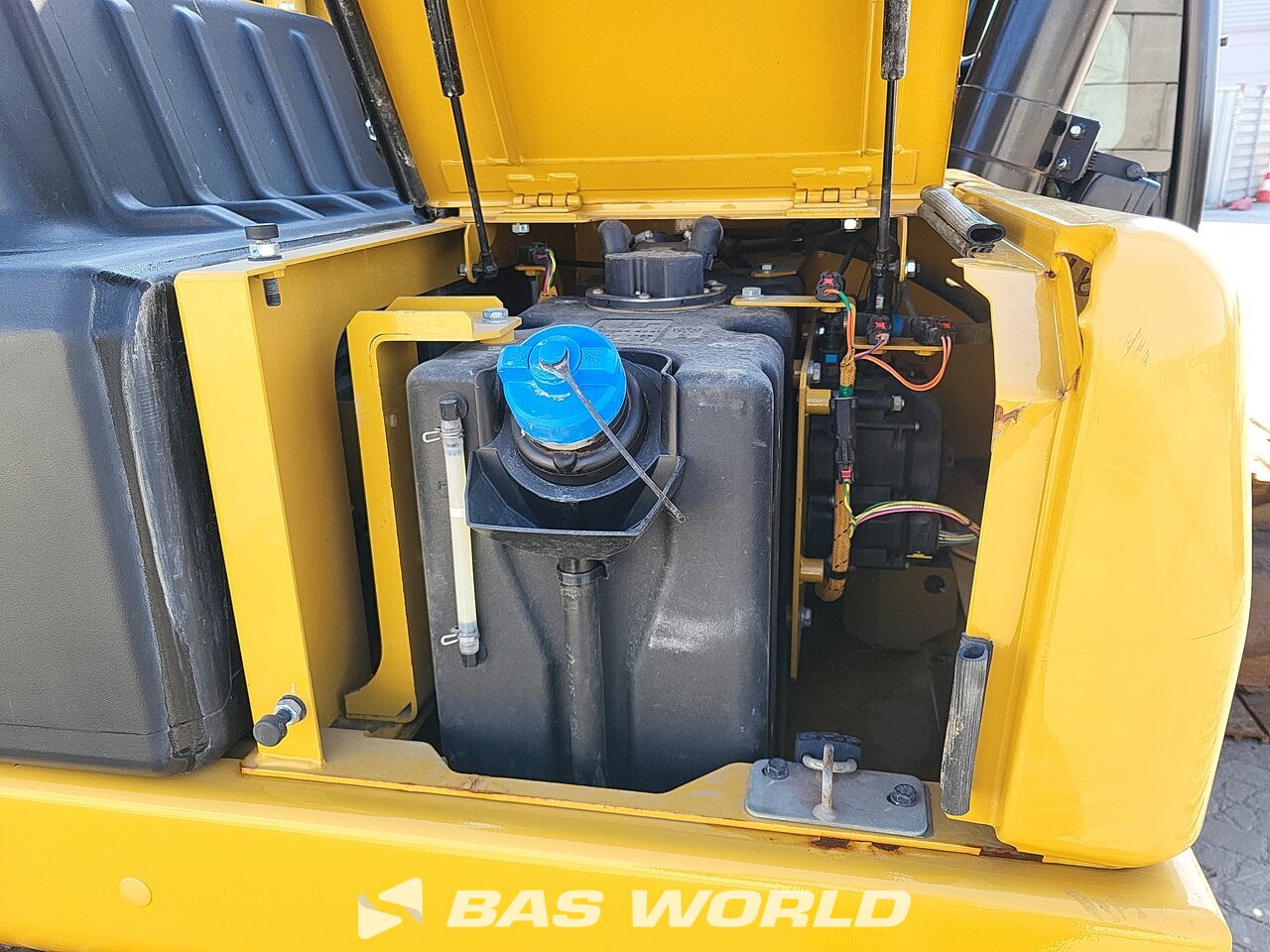 Other : Caterpillar 323 -07B Bageri gusjeničari